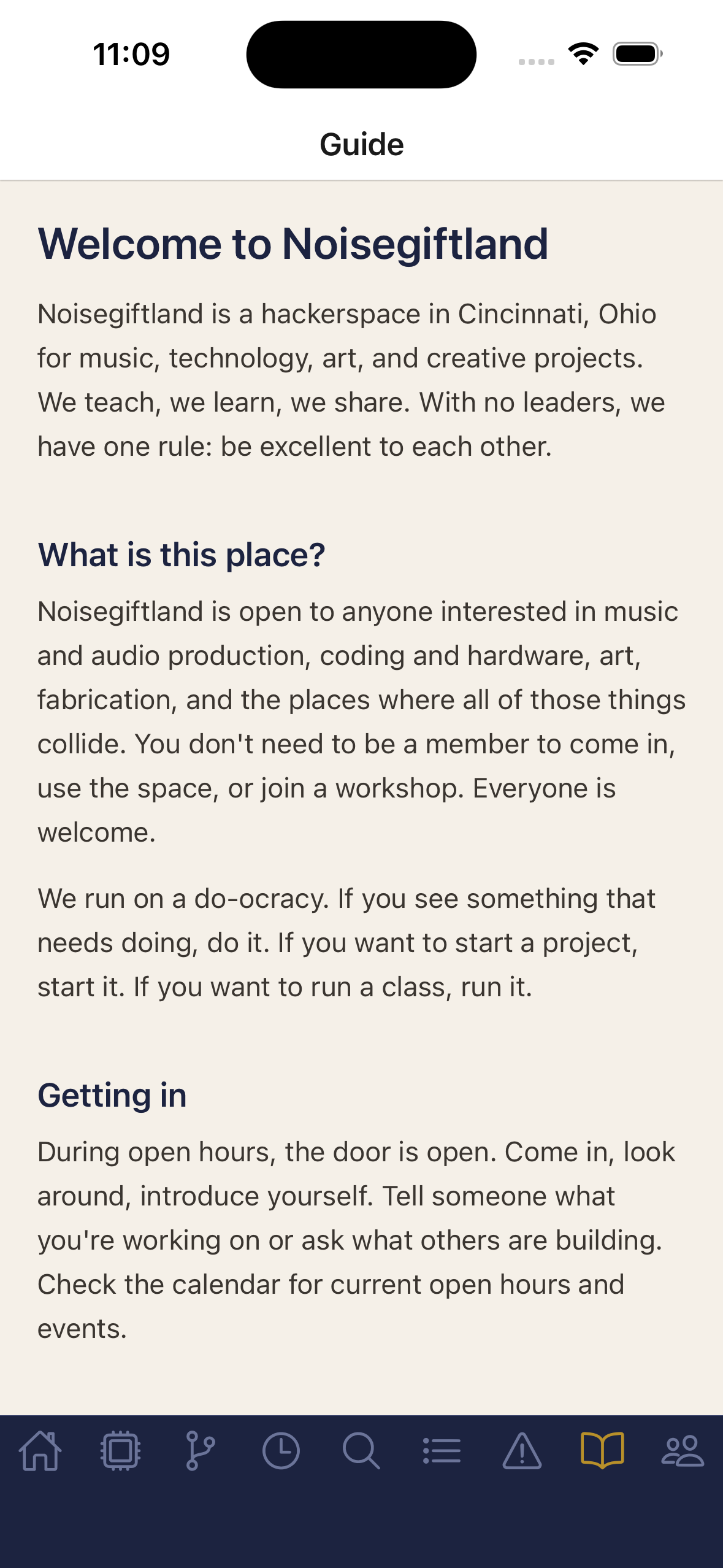 Guide screen with welcome text and space orientation